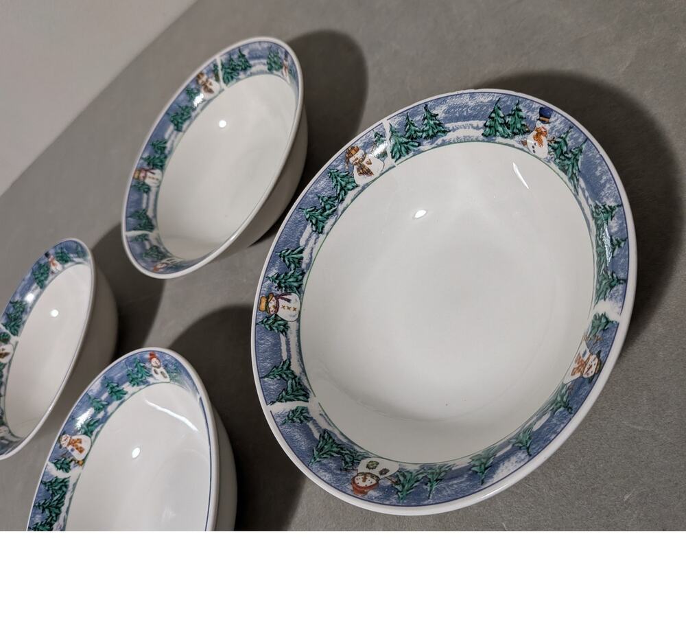 Vintage Oneida Kitchen "Frosty Friends" Soup Cereal Bowls - Set of 4